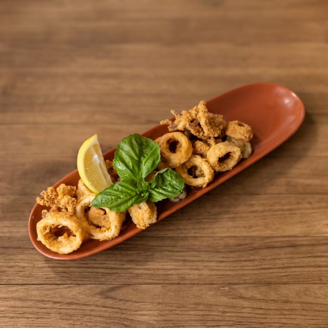 C Crispy Calamari.